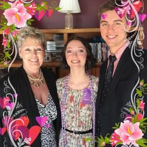 Meet your Posher, Debbie